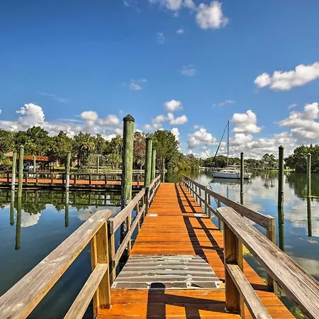 Crystal River House Scalloping And Dock, Gulf 7 Mi!